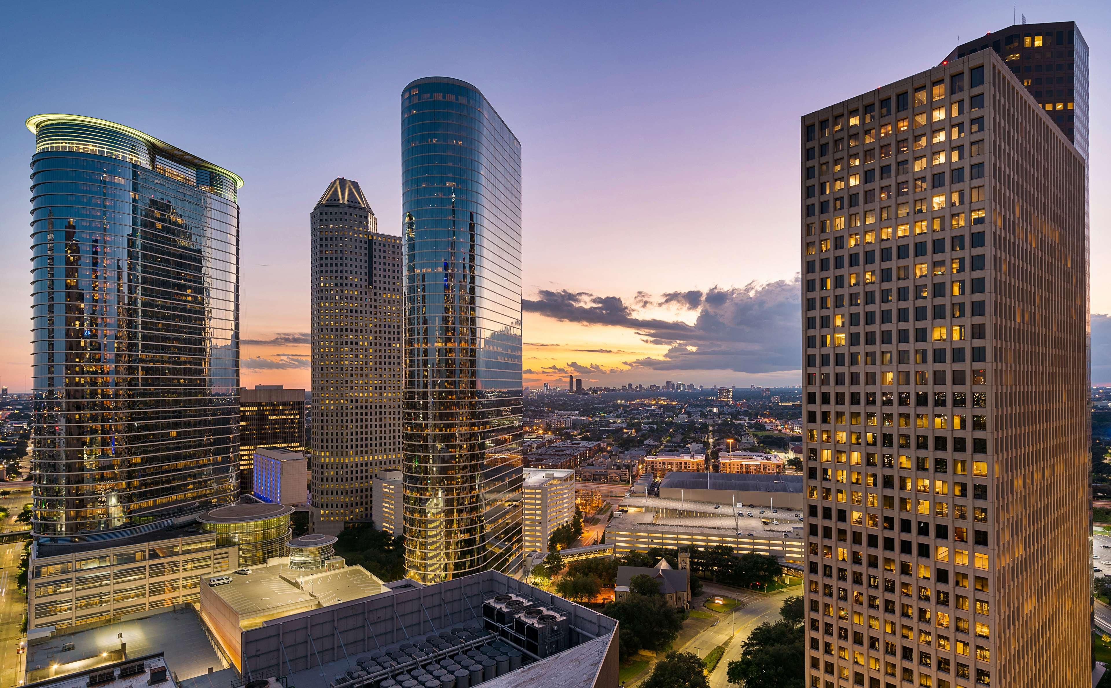 Отель Hyatt Regency Houston Downtown Экстерьер фото